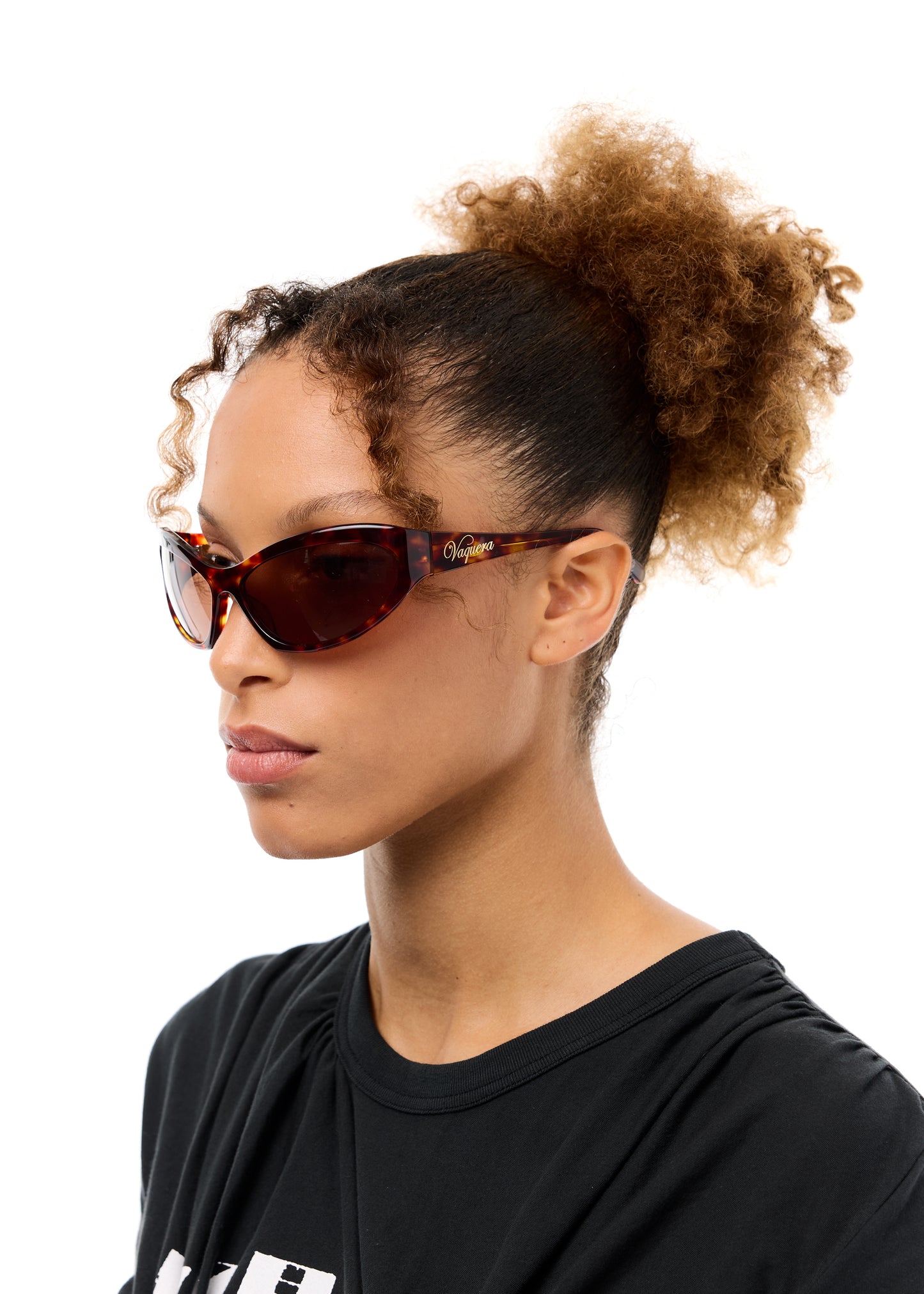 BROWN CAT EYE SUNGLASSES