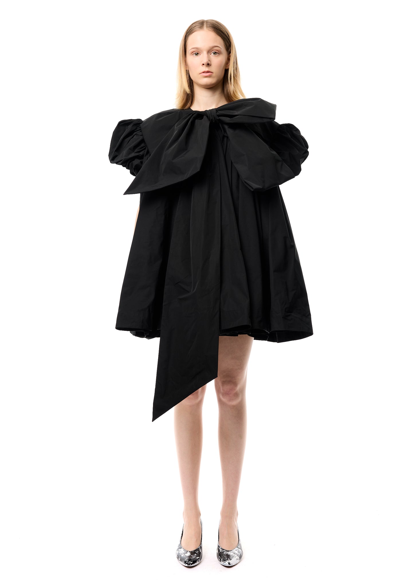 BOW DRESS