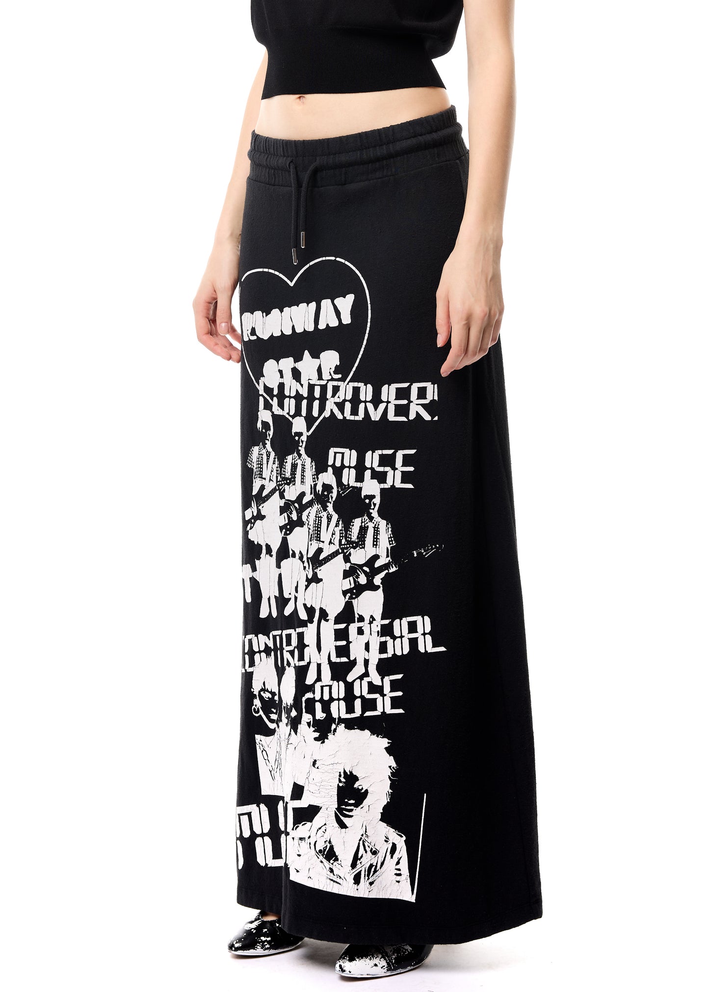 RUNWAY STAR SKIRT