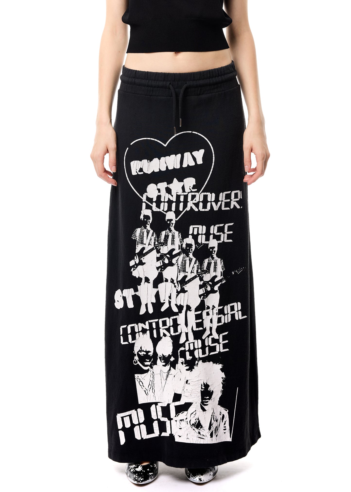 RUNWAY STAR SKIRT